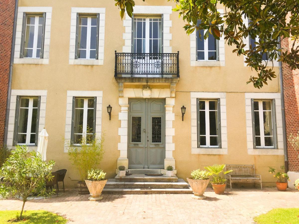 Le Château Aspet - Chambre d'hôtes de Charme Exterior foto